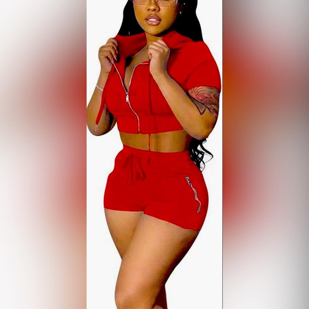 NWOT Red Women's Zip-Up Shorts Set  Mrskoala Women's 2 Piece Outfit
